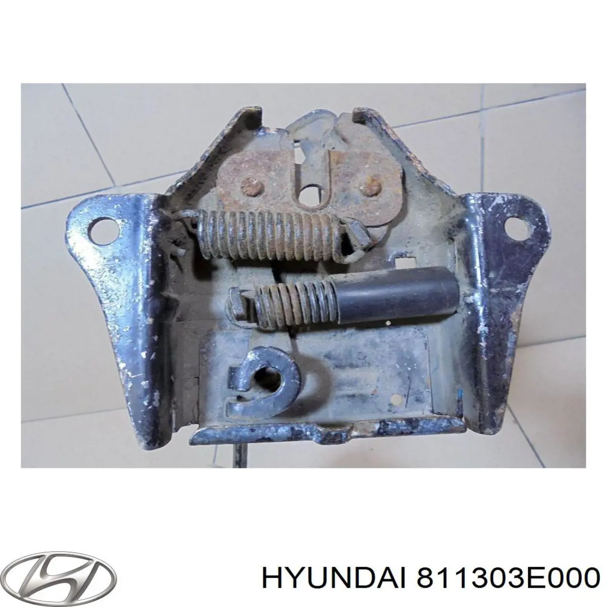 Замок капота Hyundai/Kia 811303E000 цена, от 6.30 USD