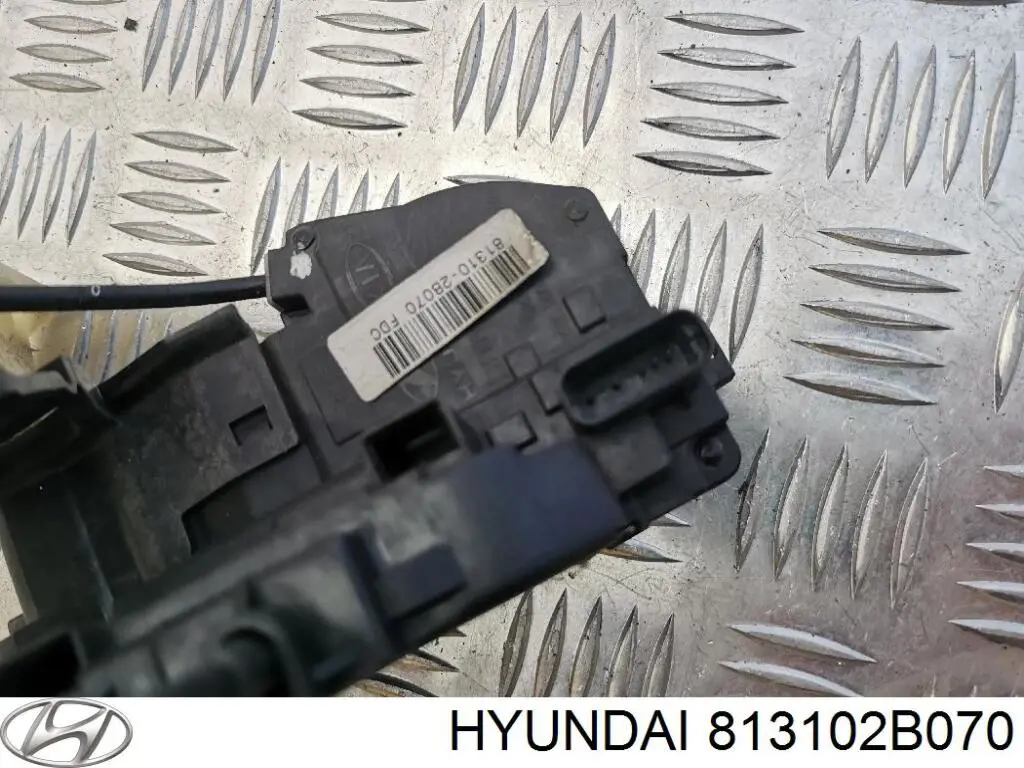 Купить 813102B070 Hyundai/Kia Замок водительской двери