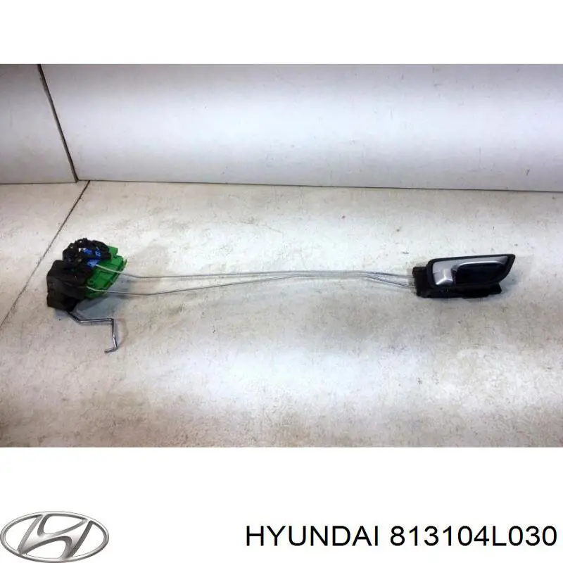 813104L030 Hyundai/Kia fecho da porta dianteira esquerda