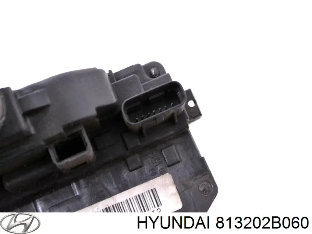 Дверной замок передний правый Hyundai/Kia 813202B060 цена, от 17.74 USD
