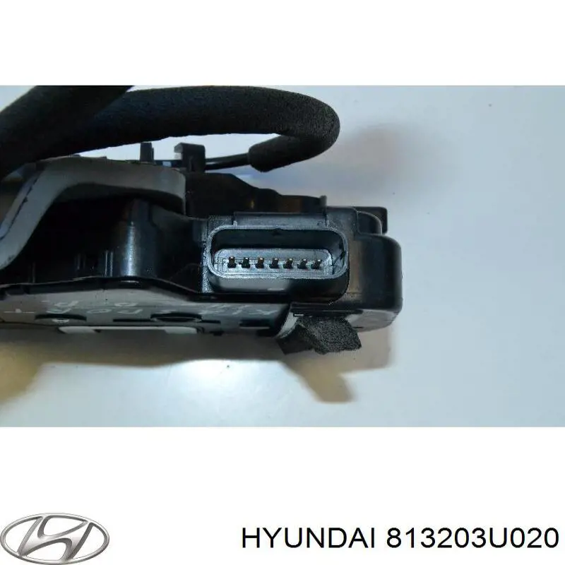 Дверной замок передний правый Hyundai/Kia 813203U020 цена, от 16.60 USD