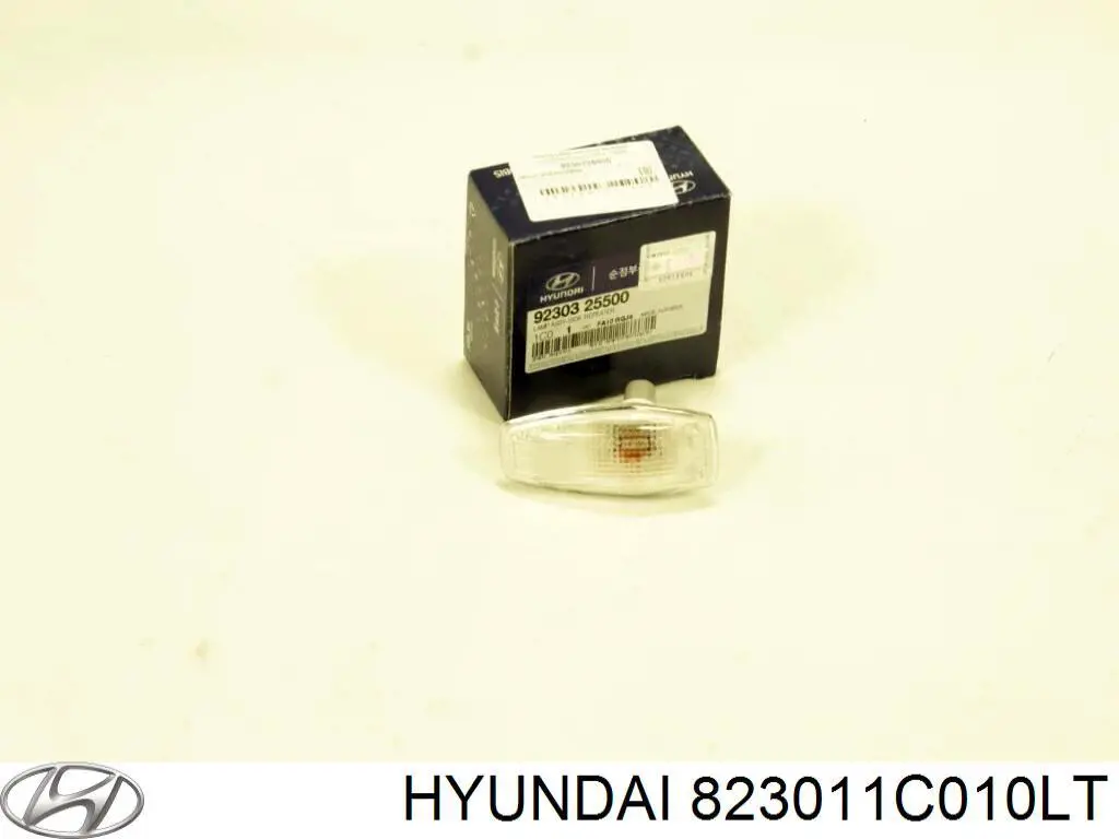 823011C010LT Hyundai/Kia обшивка (облицовка внутренняя двери передней левой)