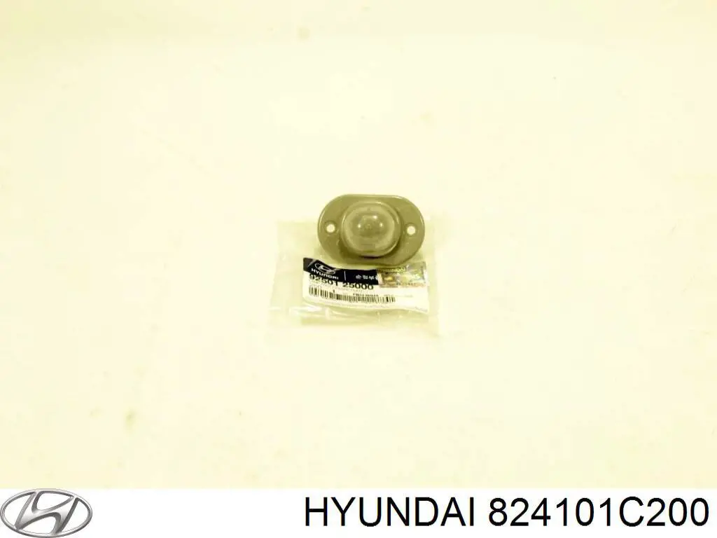 824101C200 Hyundai/Kia Стекло двери передней левой