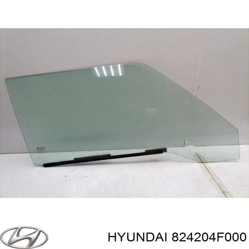 Стекло двери передней правой на Hyundai H100 