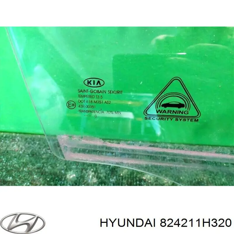 824211H320 Hyundai/Kia vidro da porta dianteira direita