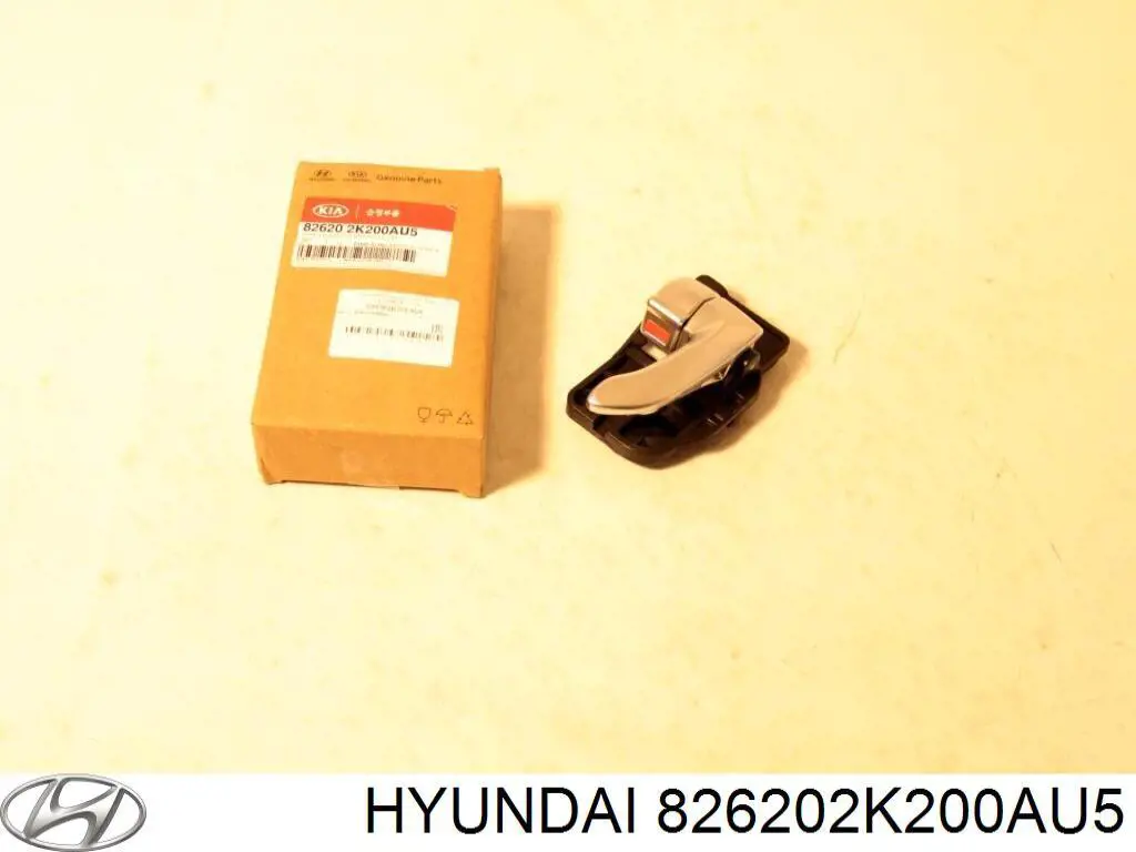  826202K200AU5 Hyundai/Kia