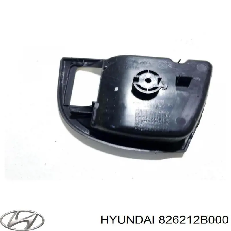  826212B000 Hyundai/Kia