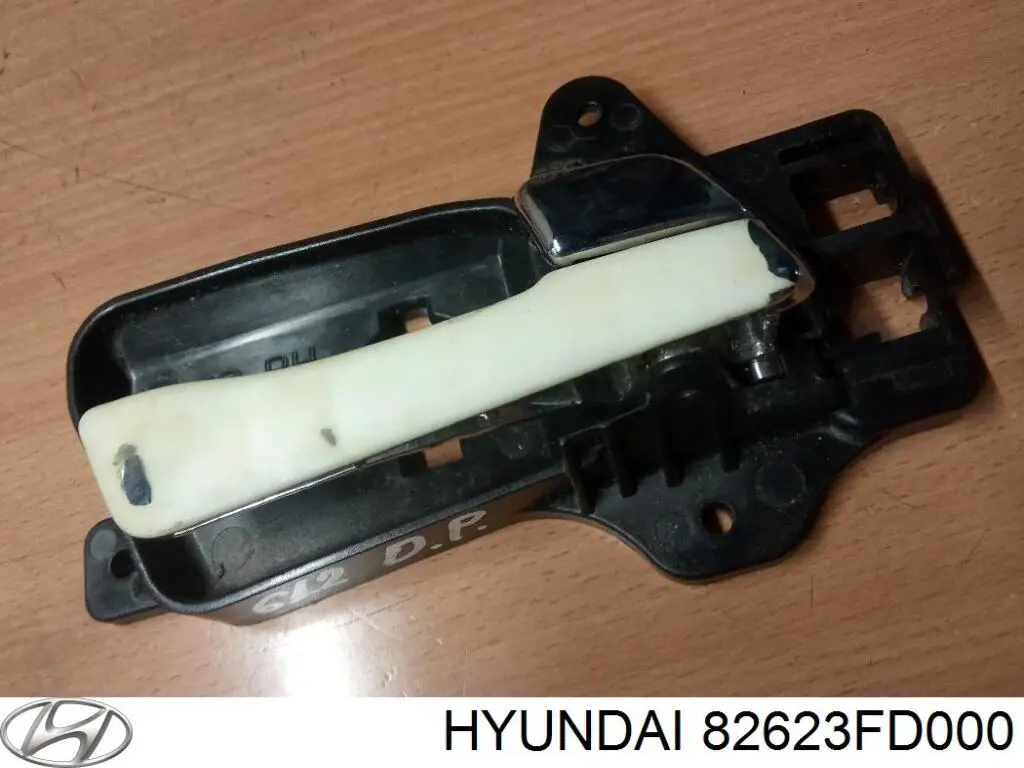  Hyundai/Kia 82623FD000 цена, от 4.80 USD