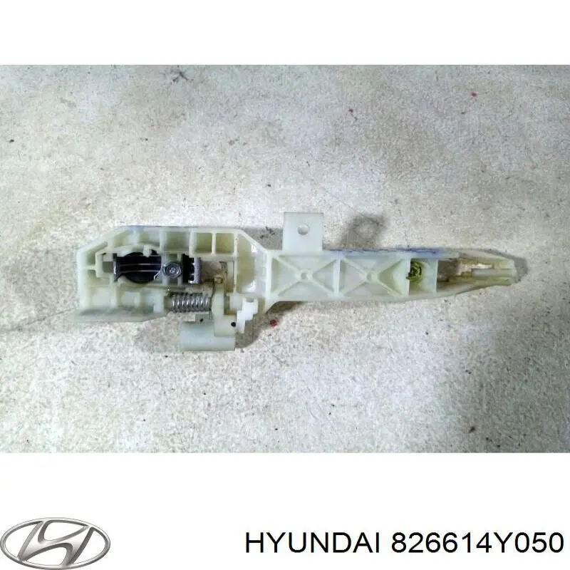 826614Y050 Hyundai/Kia Ручка передней двери наружная, правая