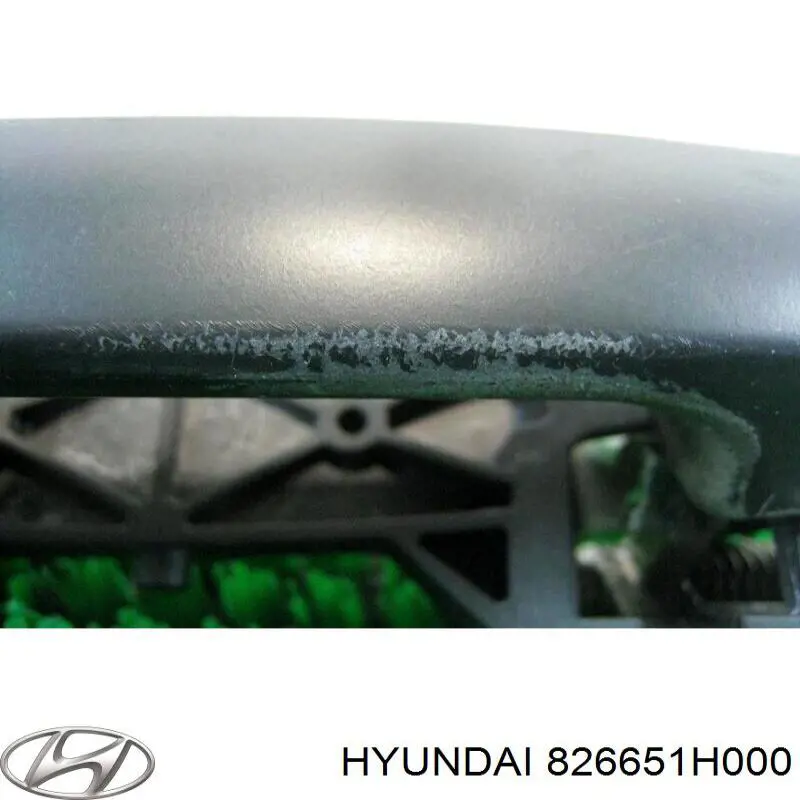 826651H000 Hyundai/Kia suporte de maçaneta externa da porta dianteira direita