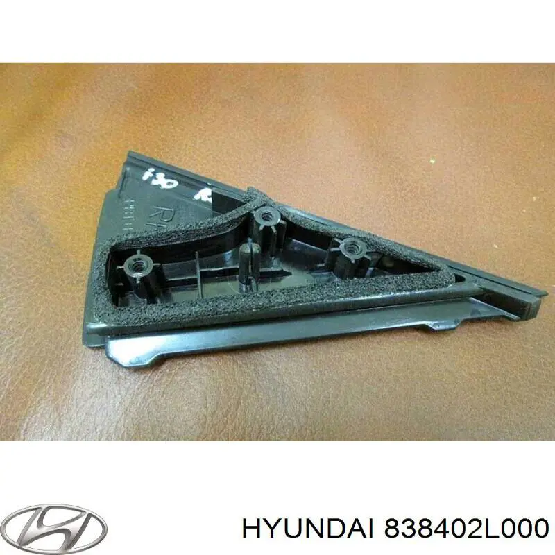 838402L000 Hyundai/Kia 