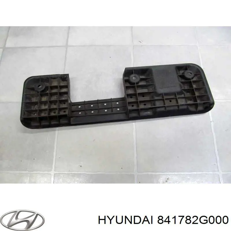  Hyundai/Kia 841782G000 цена, от 10.14 USD
