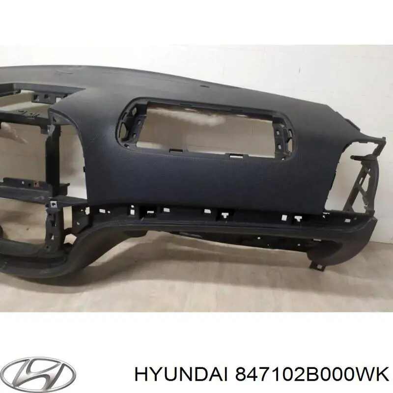 Панель салона передняя "торпедо" Hyundai/Kia 847102B000WK цена, от 40.54 USD