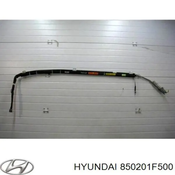 Шторка боковая правая Hyundai/Kia 850201F500 цена, от 7.45 USD