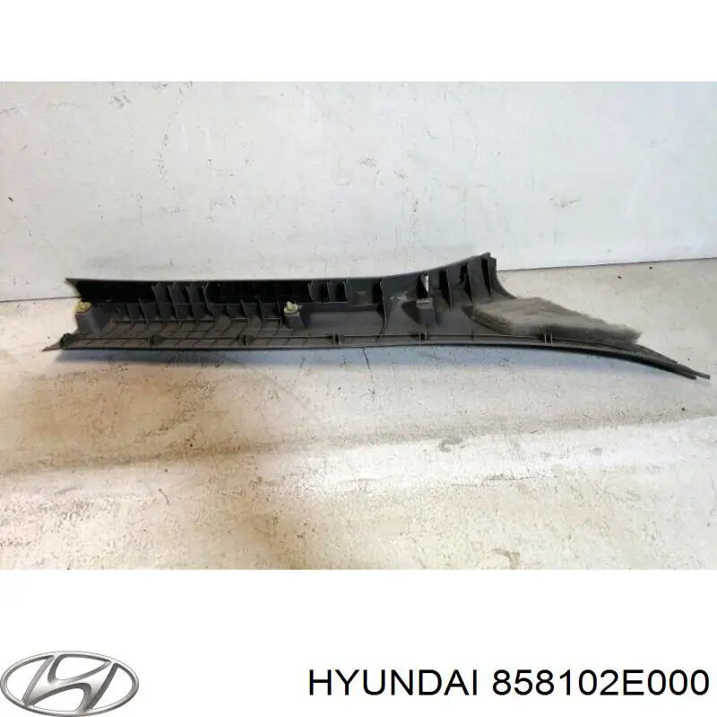  858102E000 Hyundai/Kia