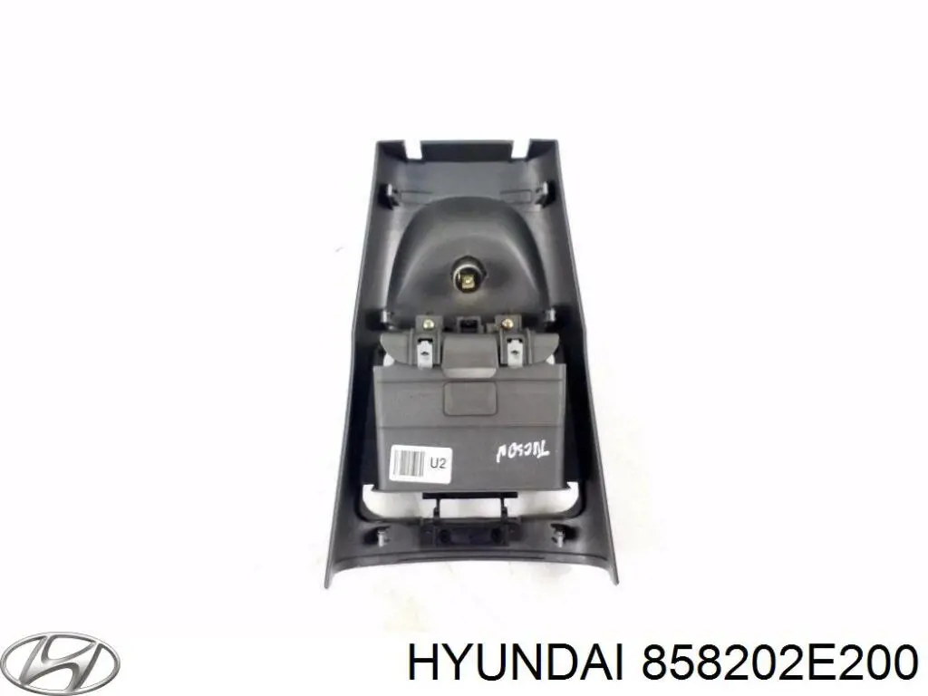 858202E200 Hyundai/Kia 