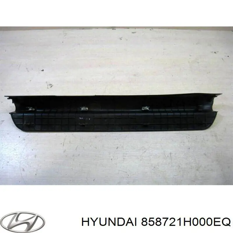 Накладка дверного порога внутренняя передняя правая Hyundai/Kia 858721H000EQ цена, от 12.67 USD