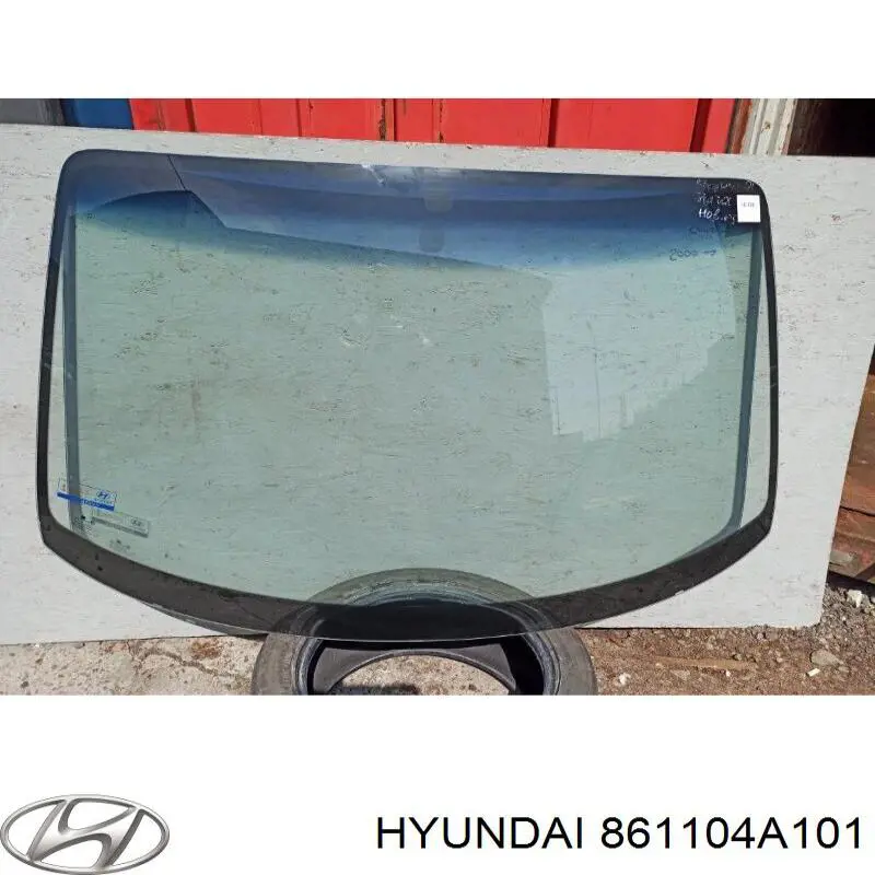 Лобовое стекло на Hyundai H1 Starex 