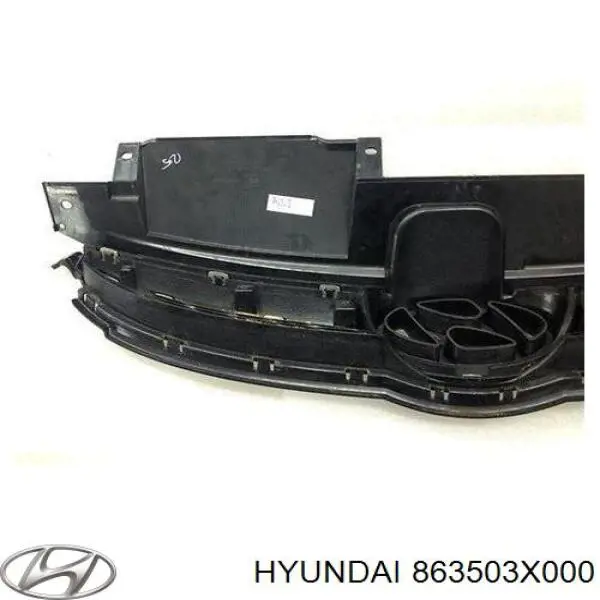 Решетка радиатора Hyundai/Kia 863503X000
