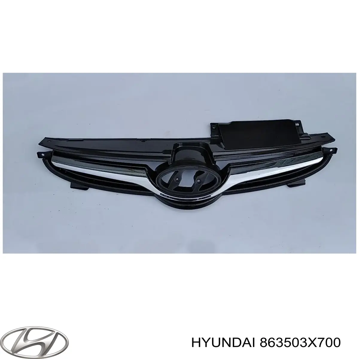 Решетка радиатора 863503X700 Hyundai/Kia