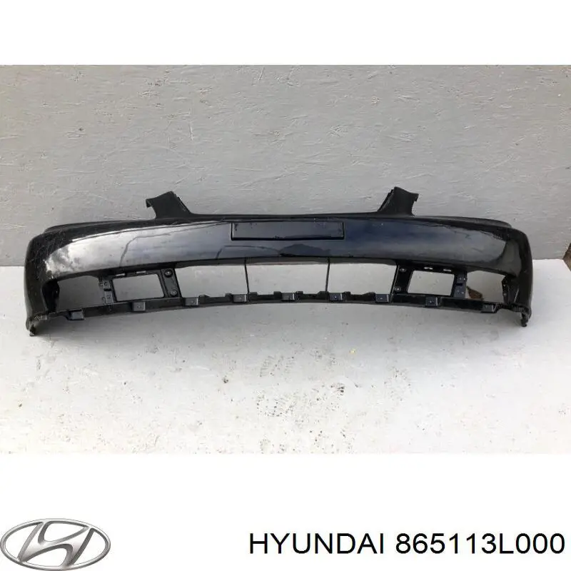 Передний бампер на Hyundai Azera  