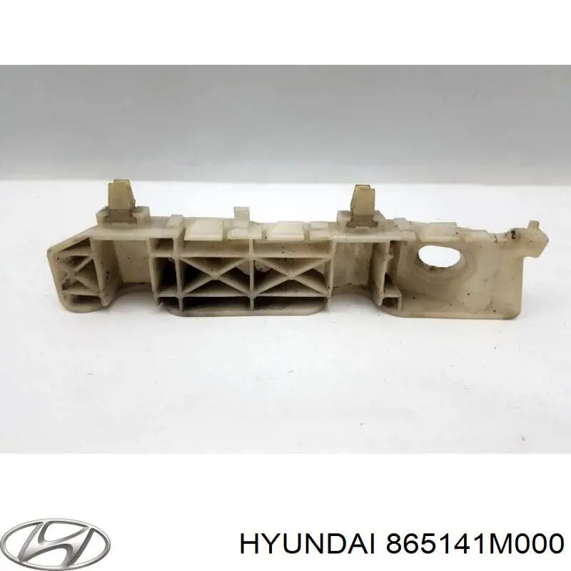 Кронштейн бампера переднего правый 865141M000 Hyundai/Kia