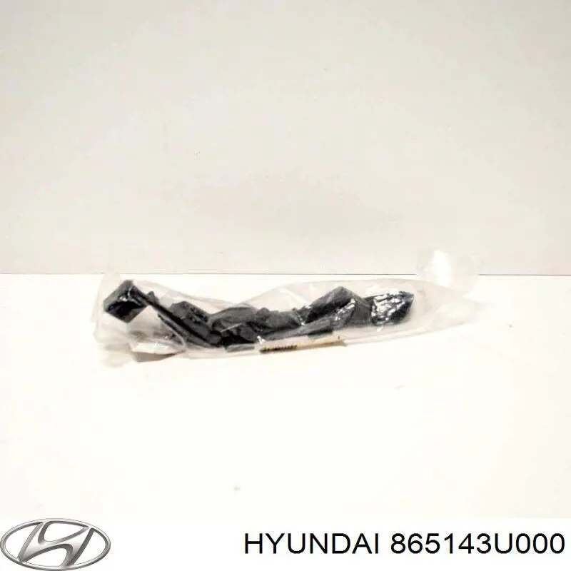 Кронштейн бампера переднего правый 865143U000 Hyundai/Kia
