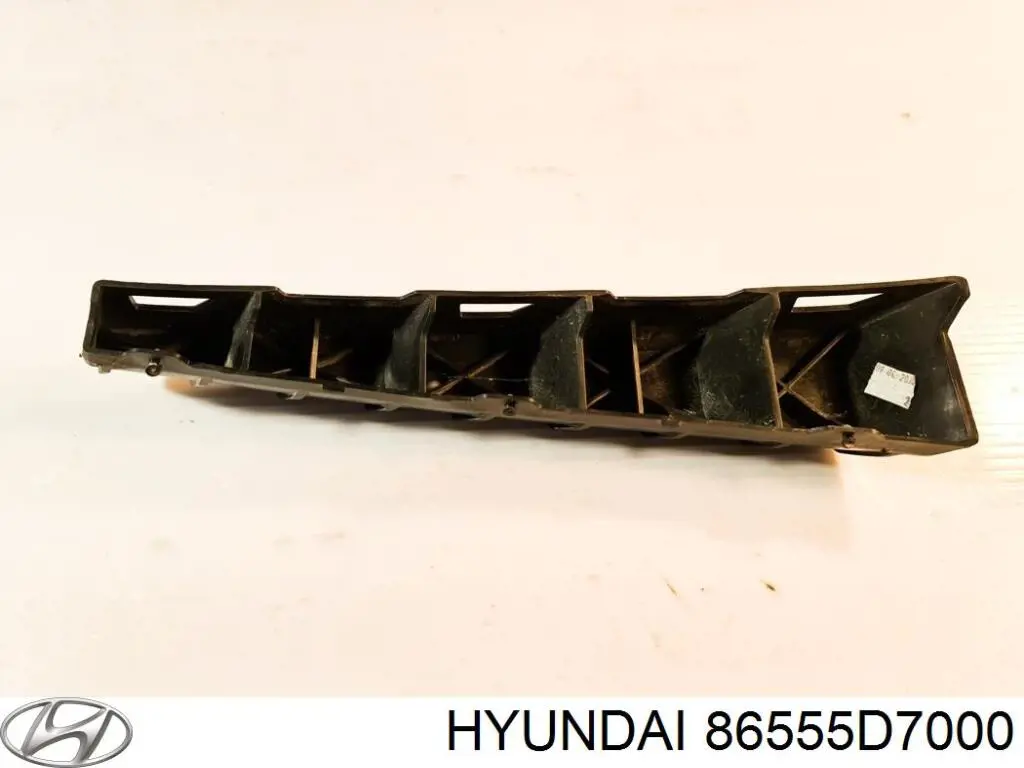 86555D7000 Hyundai/Kia кронштейн крепления противотуманной фары левой