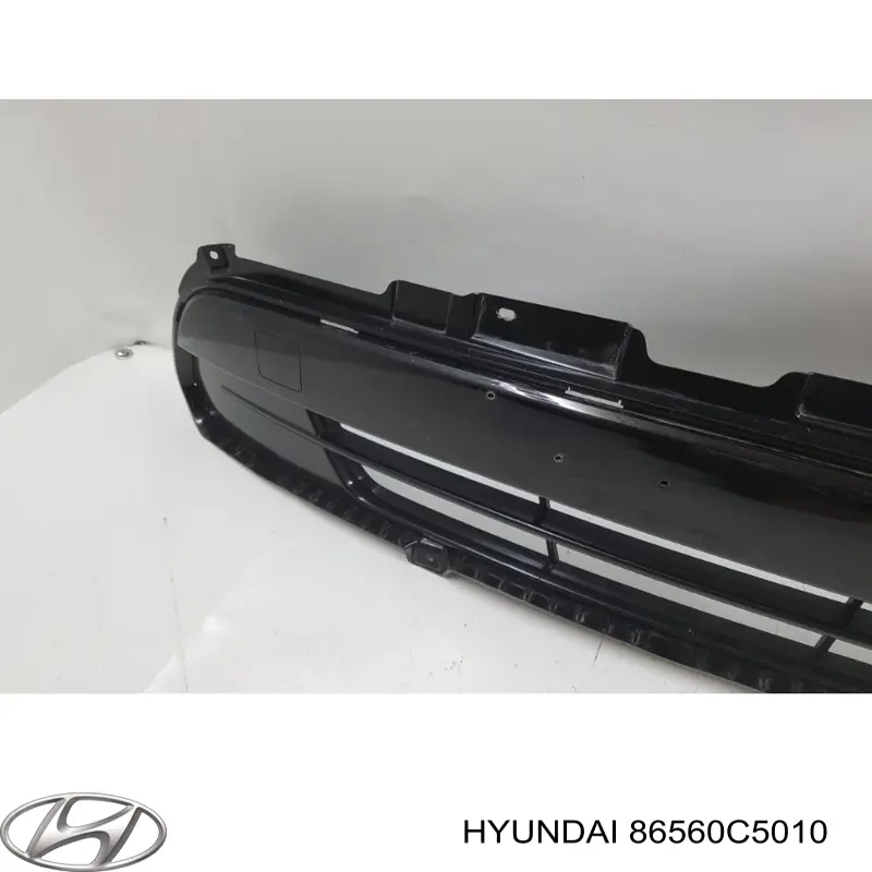 86560C5010 Hyundai/Kia Центральная решетка переднего бампера