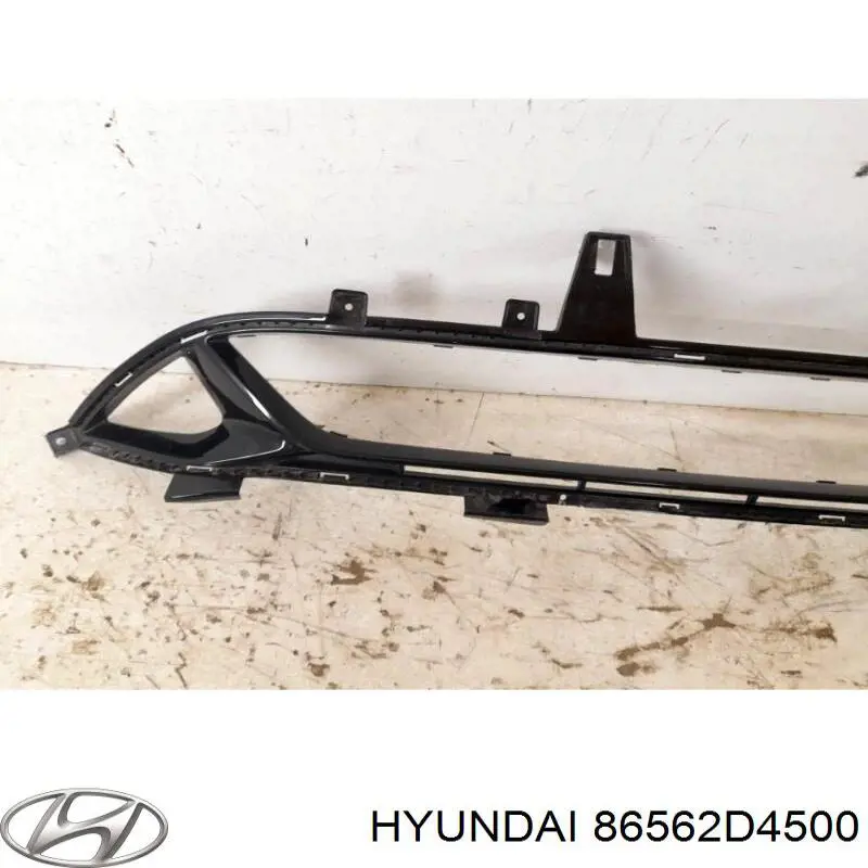 86562D4500 Hyundai/Kia Молдинг бампера переднего, центральный