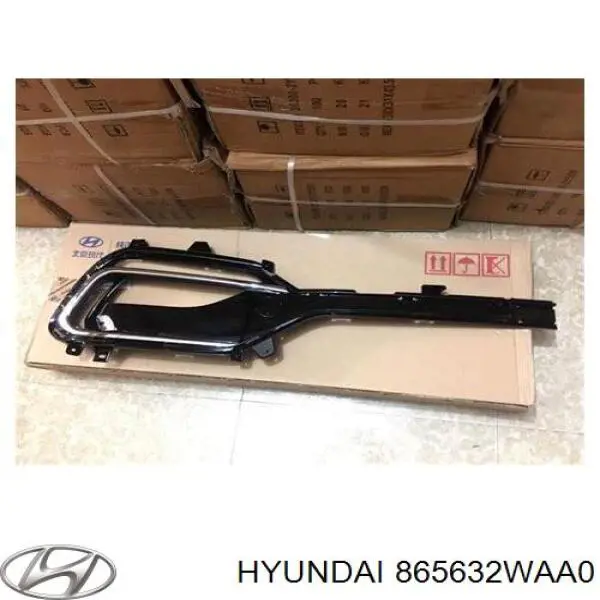 865632WAA0 Hyundai/Kia tampão (grelha das luzes de nevoeiro do pára-choque dianteiro esquerdo)
