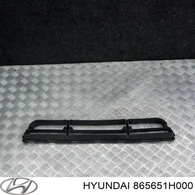 865651H000 Hyundai/Kia Заглушка противотуманок, левая