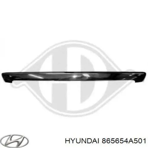 Решетка радиатора 865654A501 Hyundai/Kia