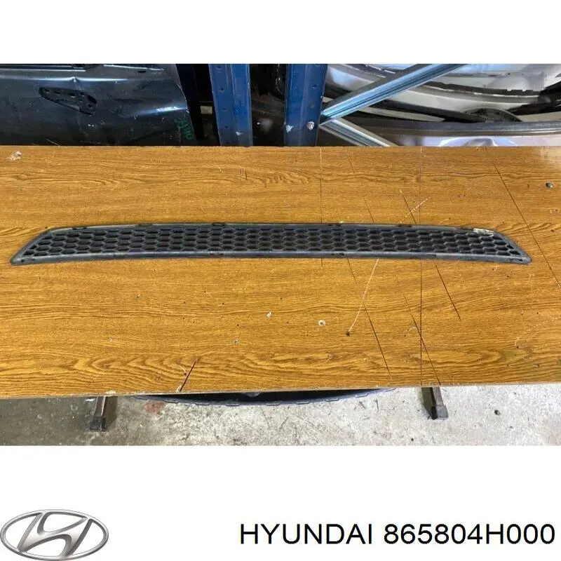 865804H000 Hyundai/Kia решетка бампера переднего верхняя