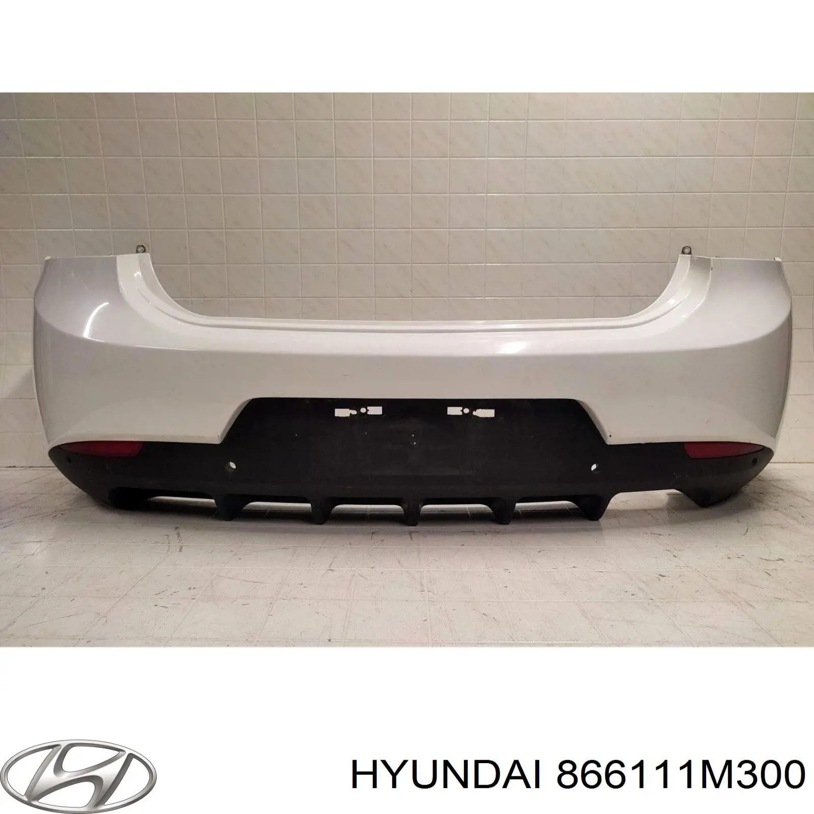 866111M300 Hyundai/Kia Задний бампер