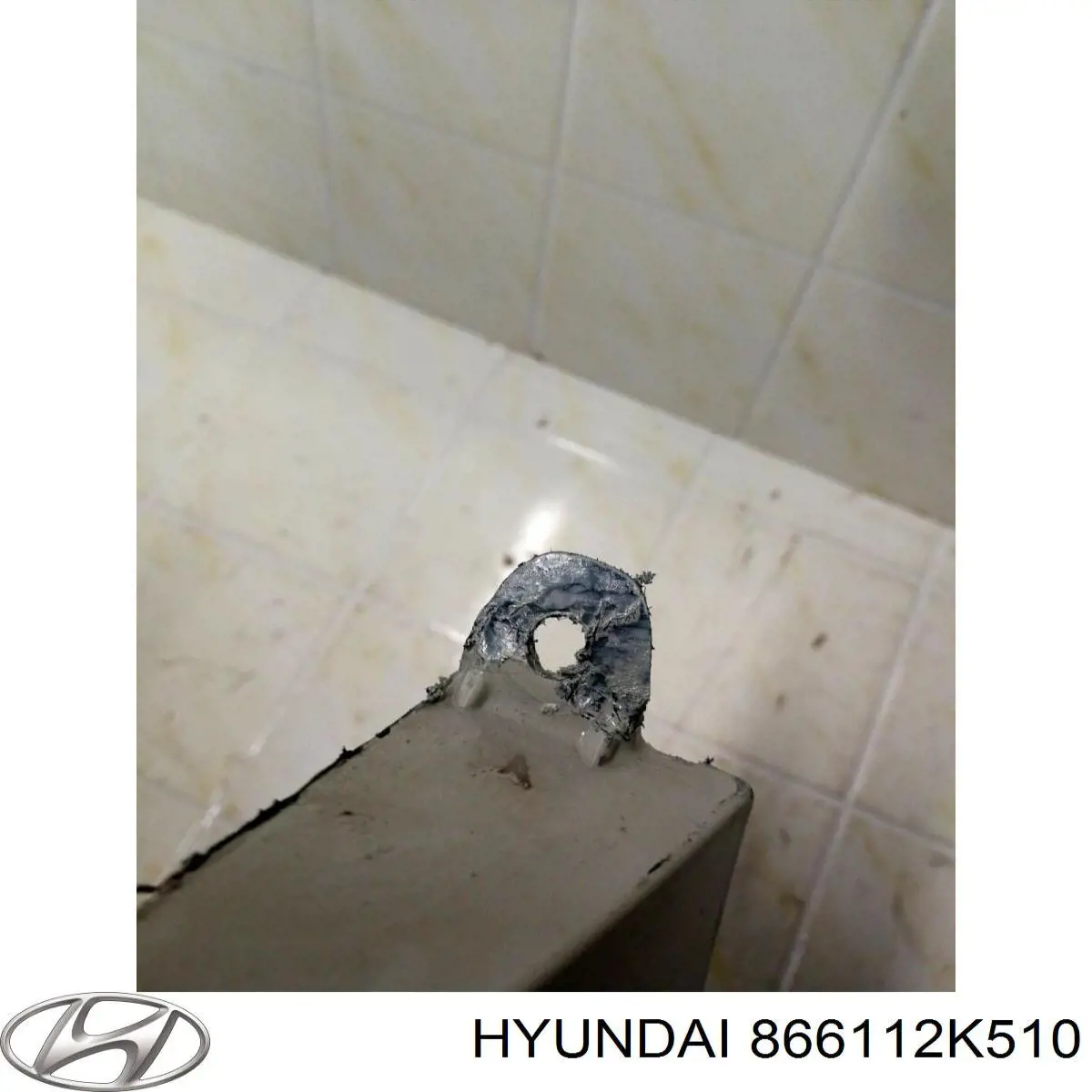 Задний бампер 866112K510 Hyundai/Kia