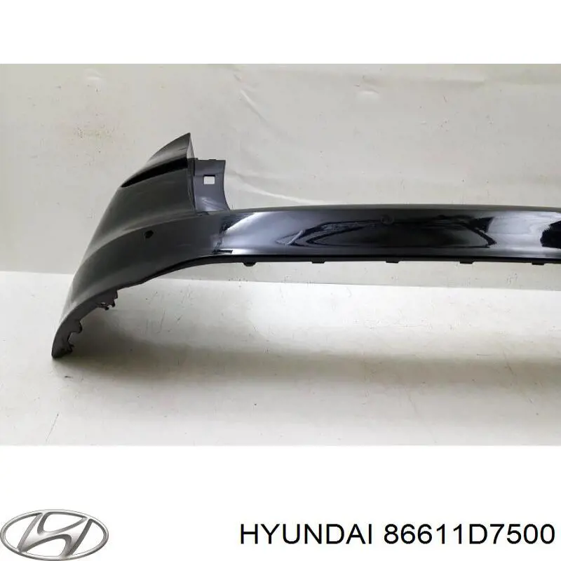 Задний бампер 86611D7500 Hyundai/Kia