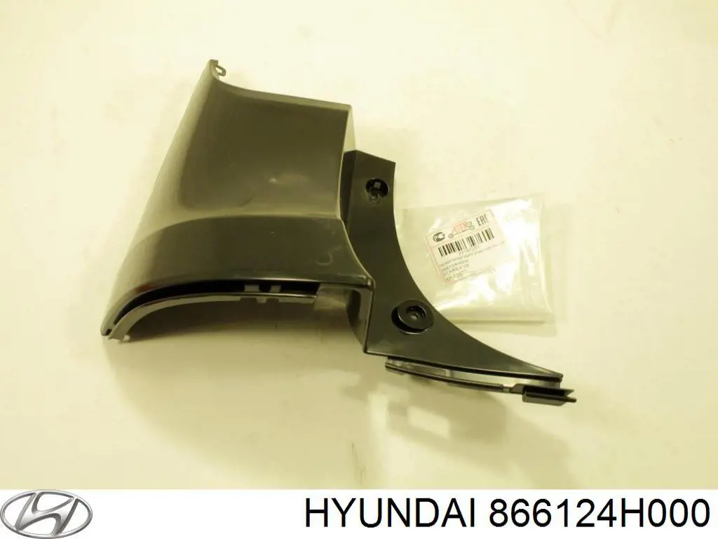 Накладка под задний фонарь левый Hyundai/Kia 866124H000