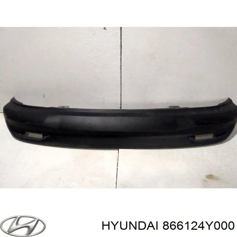 Накладка бампера заднего 866124Y000 Hyundai/Kia