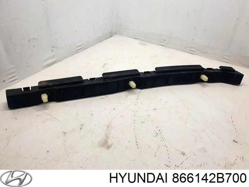 Направляющая заднего бампера правая Hyundai/Kia 866142B700 цена, от 14.27 USD