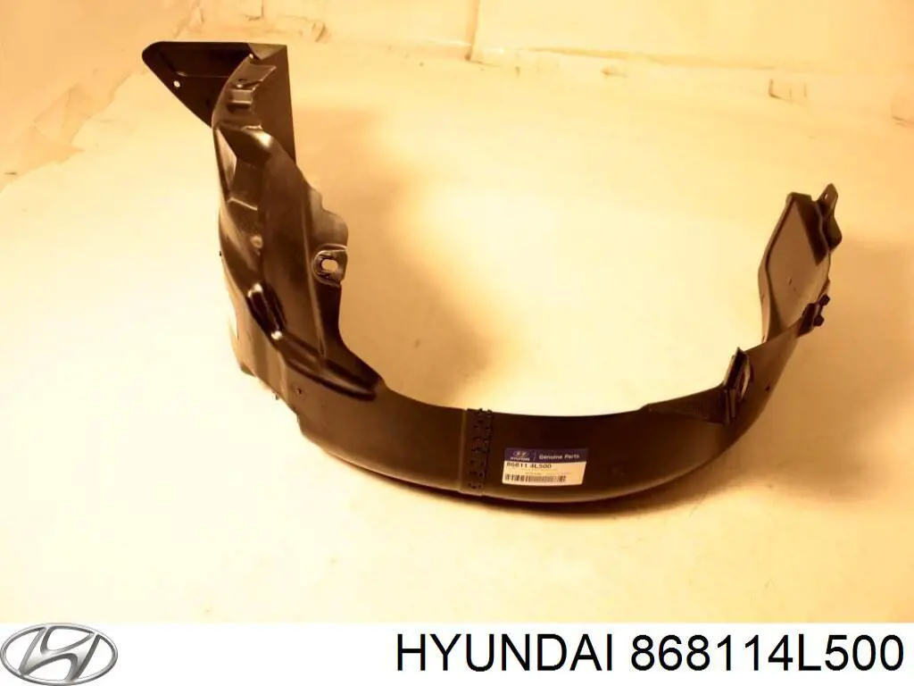 868114L500 Hyundai/Kia guarda-barras esquerdo do pára-lama dianteiro