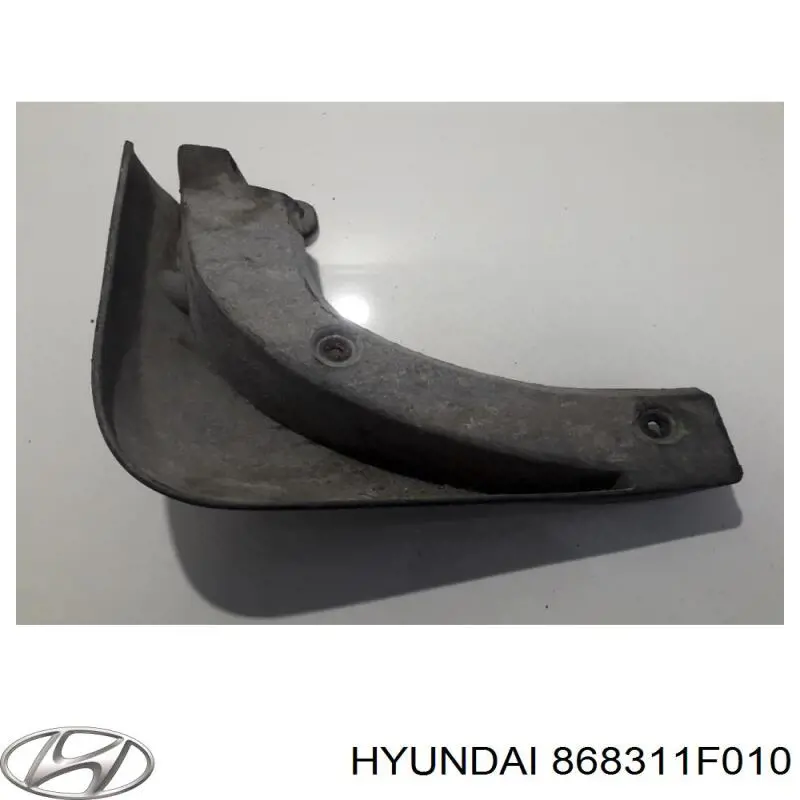 Брызговик передний левый Hyundai/Kia 868311F010