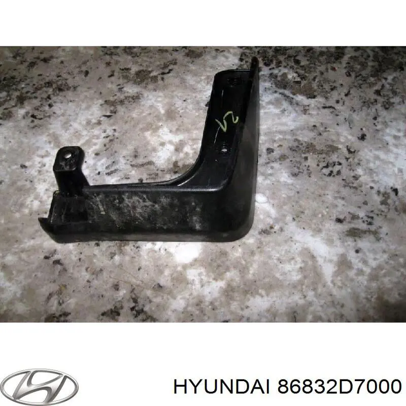 Купить 86832D7000 Hyundai/Kia Брызговик передний правый
