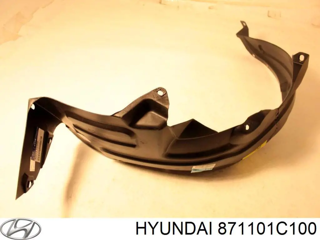 871101C100 Hyundai/Kia стекло багажника двери 3/5-й задней (ляды)