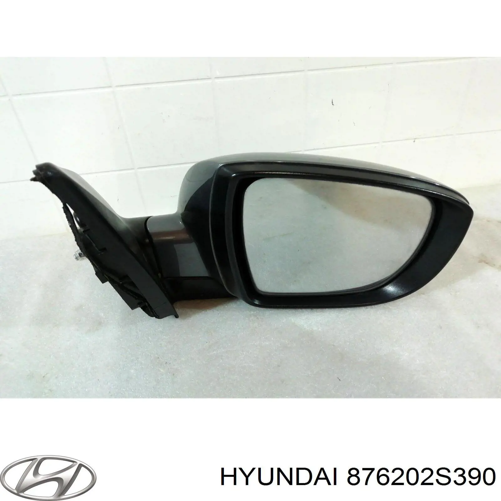 Зеркало заднего вида правое на Hyundai IX35 LM