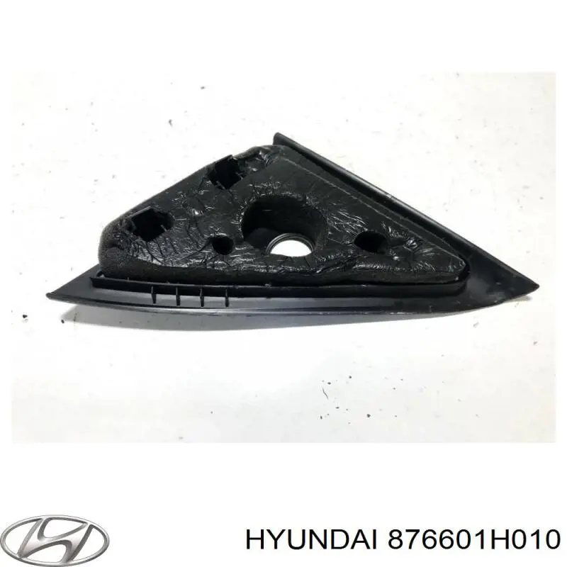 Внутренняя накладка крепления зеркала правого Hyundai/Kia 876601H010 цена, от 3.73 USD