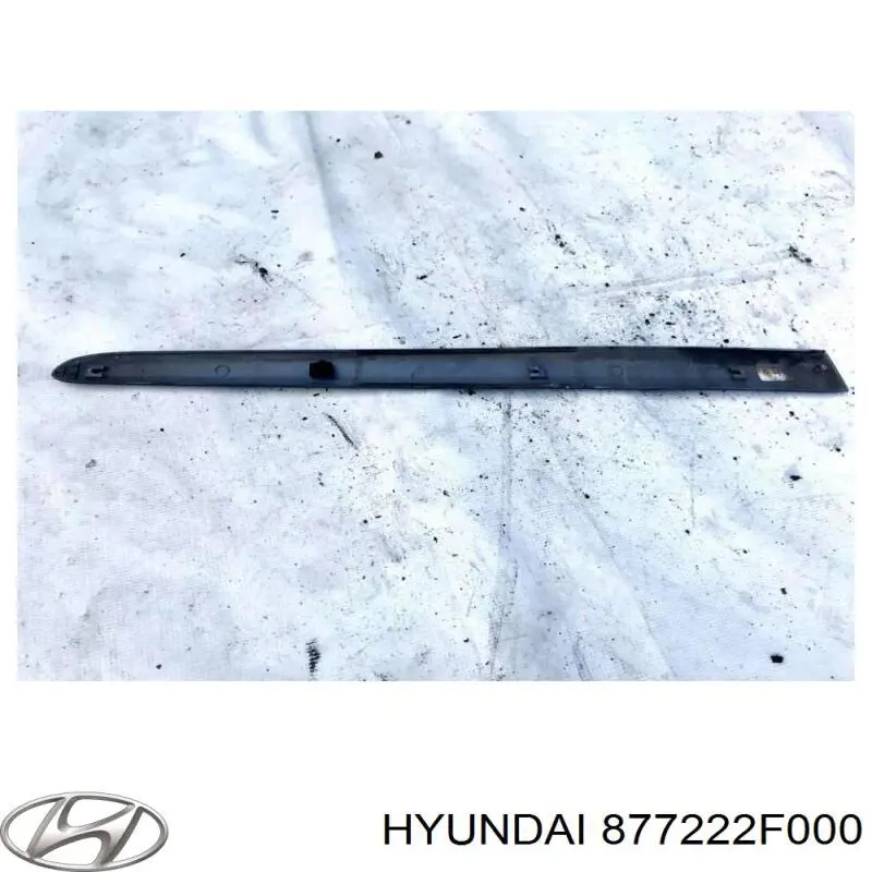 877222F000 Hyundai/Kia молдинг двери задней правой