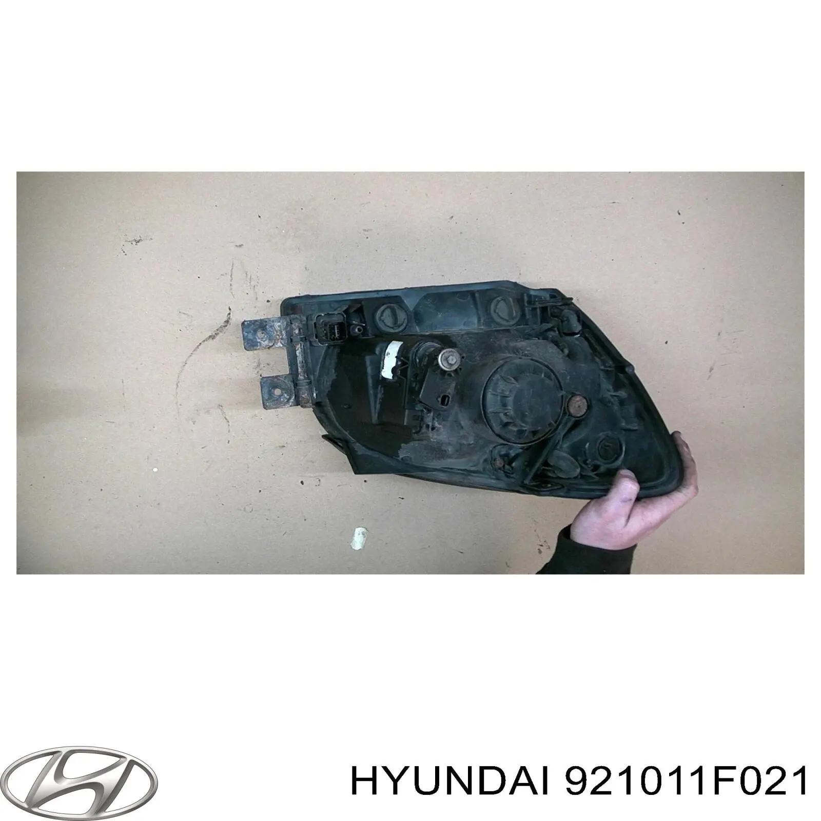 Фара левая Hyundai/Kia 921011F021 цена, от 132.62 USD
