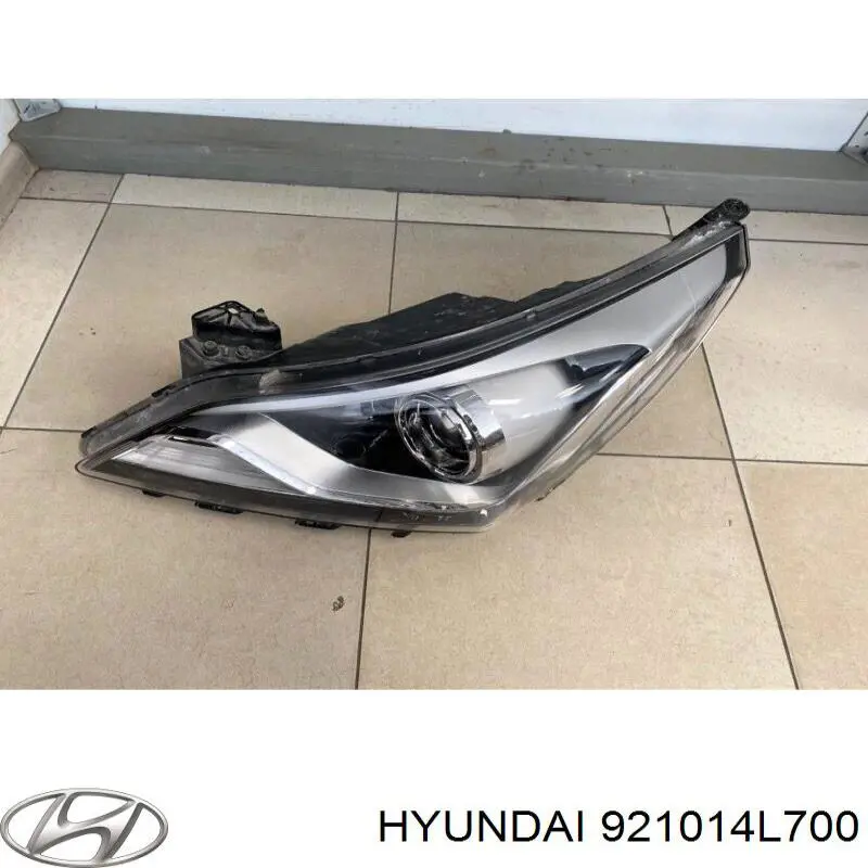 921014L700 Hyundai/Kia Фара