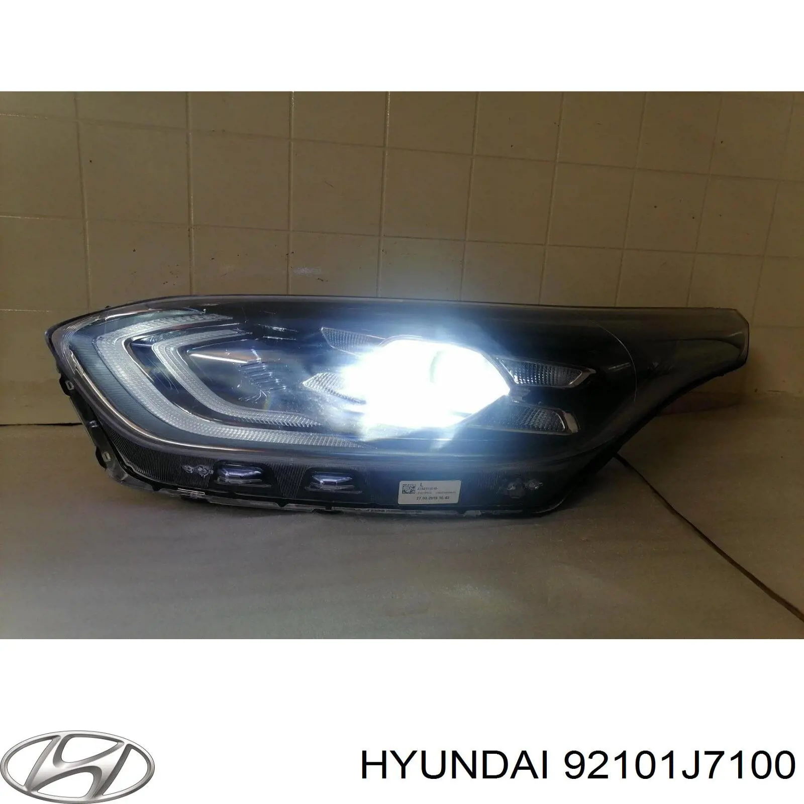 Фара левая Hyundai/Kia 92101J7100 цена, от 266.06 USD